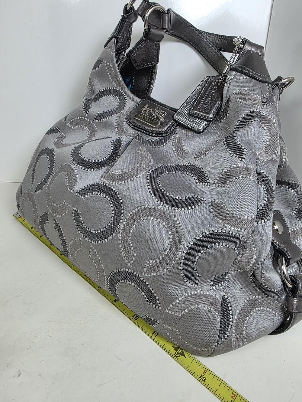 Coach Madison Maggie Silver Gray Signature Hobo Shoulder Bag & Matching Wallet - Picture 9 of 16